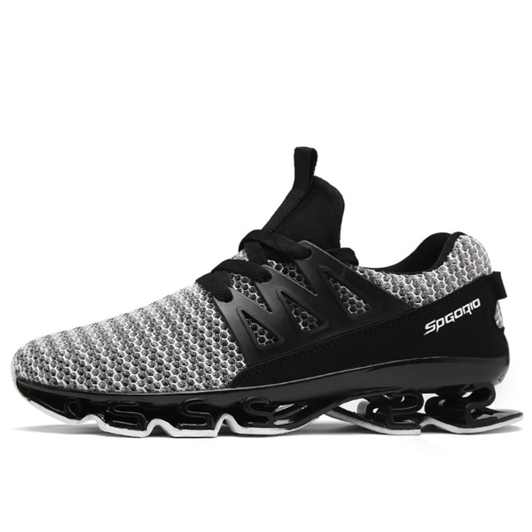 

Men Lace-up Front Wide Fit Sneakers, Multicolor