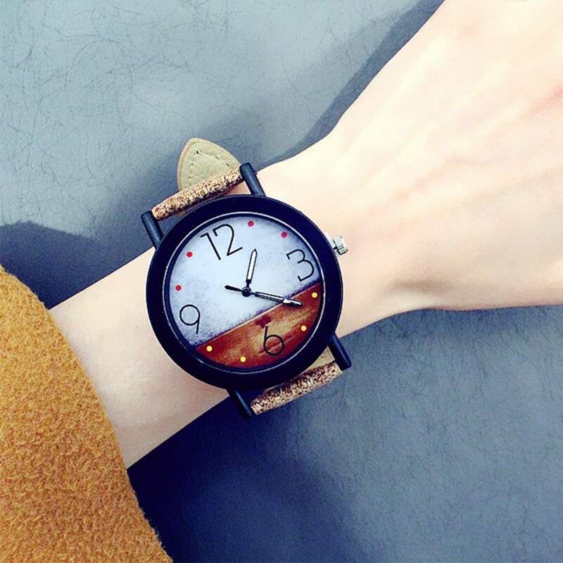 

Color Block Dial Quartz Watch