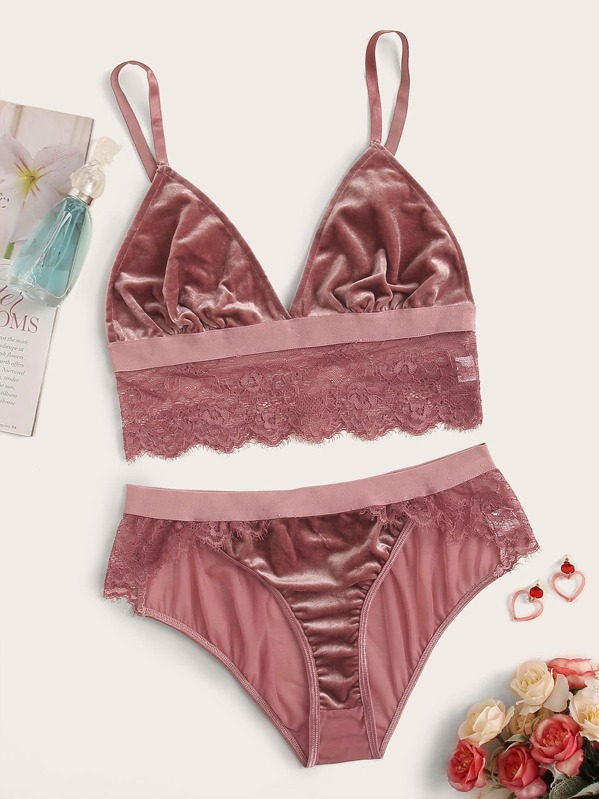

Contrast Lace Velvet Lingerie Set, Pink