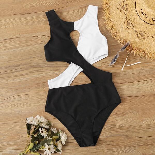 

Two Tone Criss Cross One Piece Swimwear, Black and white