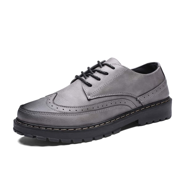 

Men Wing Tip Lace-up Oxfords