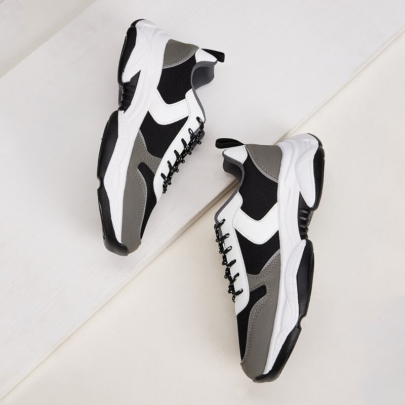 

Guys Lace-up Front Wide Fit Sneakers, Multicolor
