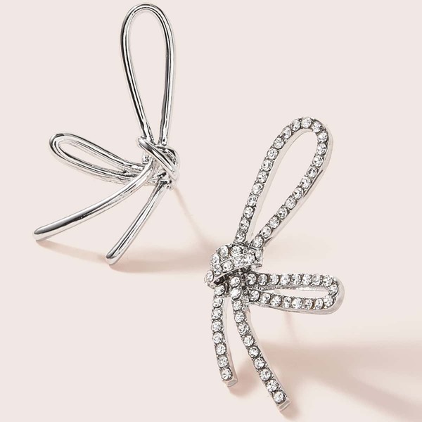 

1pair Rhinestone Engraved Bow Knot Design Earrings, Silver
