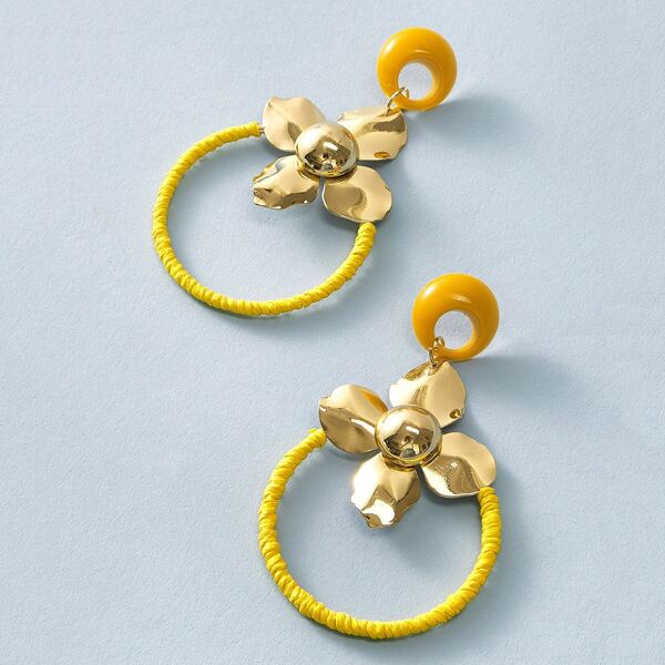 

1pair Flower Decor Hoop Drop Earrings, Yellow