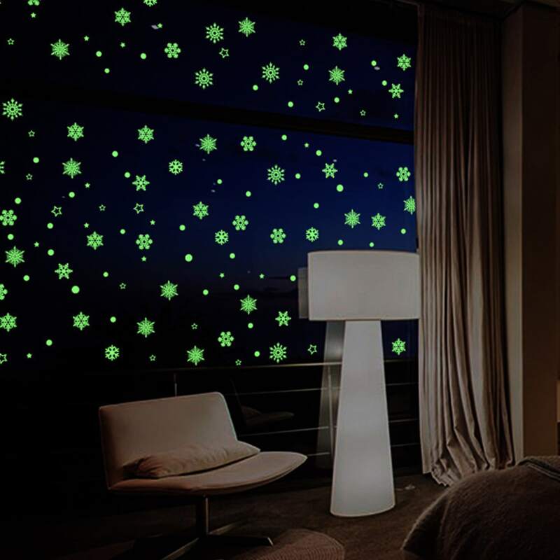 

50pcs Snowflake Luminous Wall Sticker