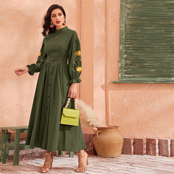 

Embroidery Detail Single Breasted Front Flare Dress, Army green