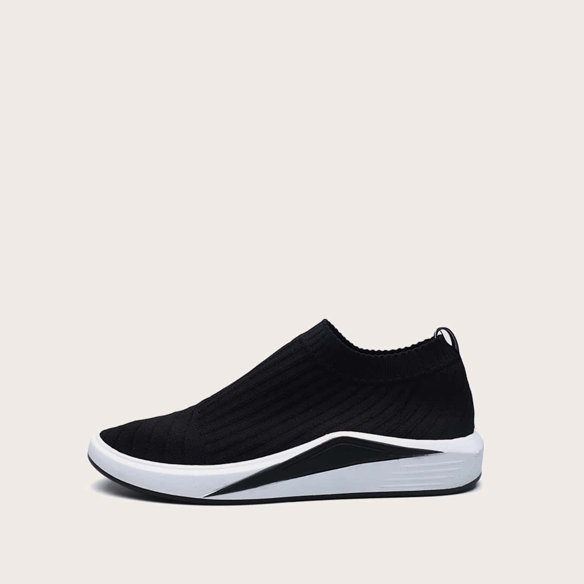 

Guys Slip On Knitted Sneakers, Black