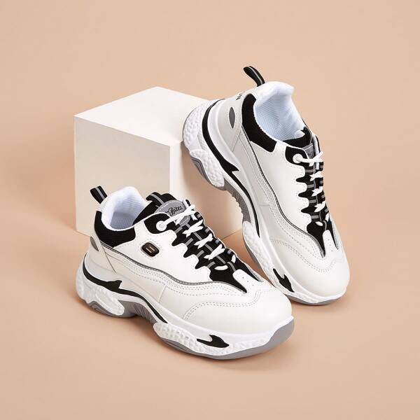 

Lace-up Chunky Sneakers, Black and white