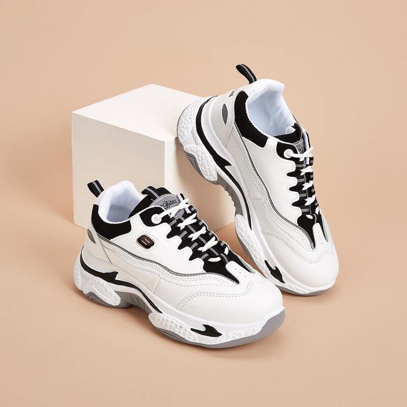 

Lace-up Chunky Sneakers, Black and white