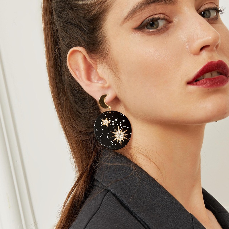 

Moon Decor Round Drop Earrings 1pair, Multicolor