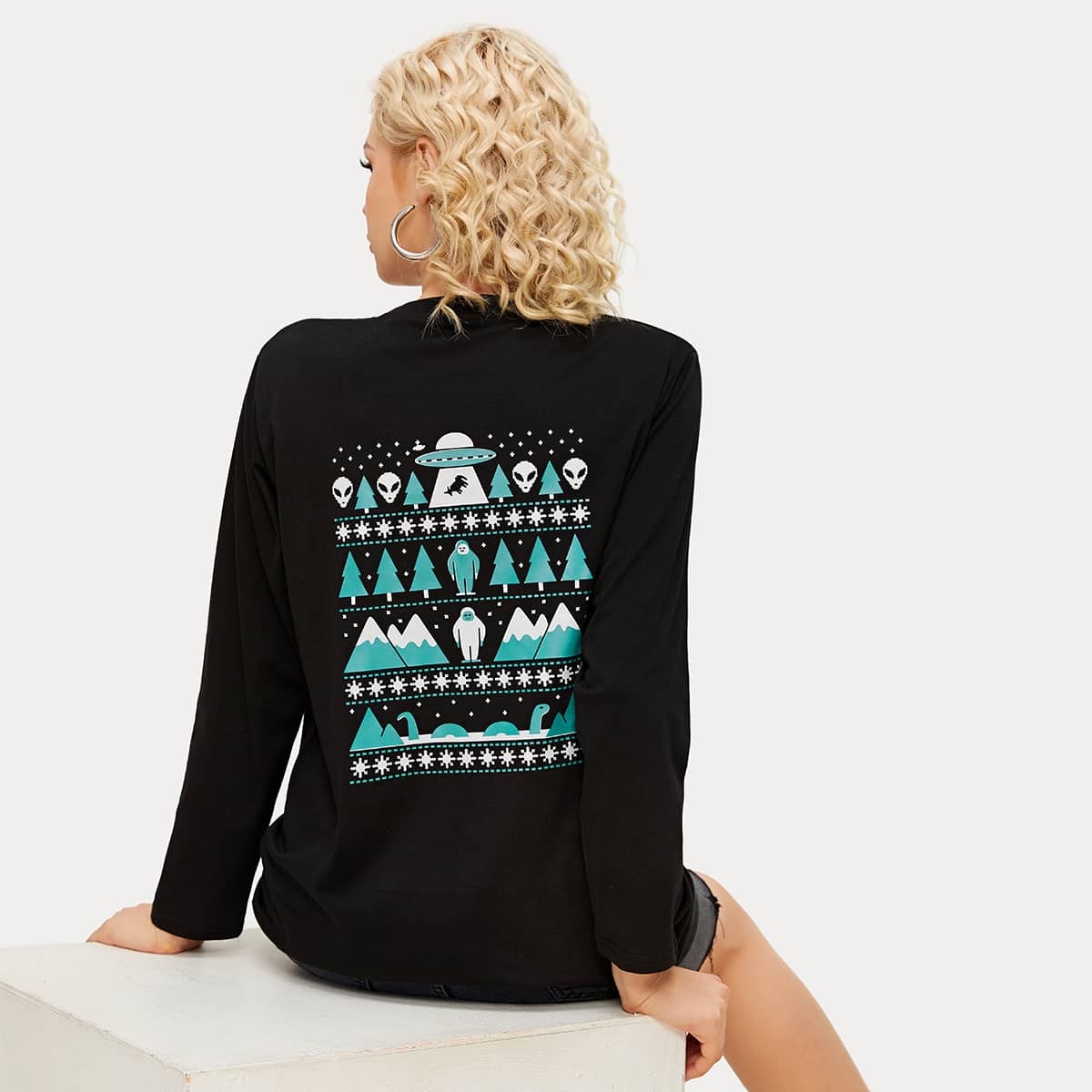 

Alien & Slogan Graphic Long Sleeve Tee, Black