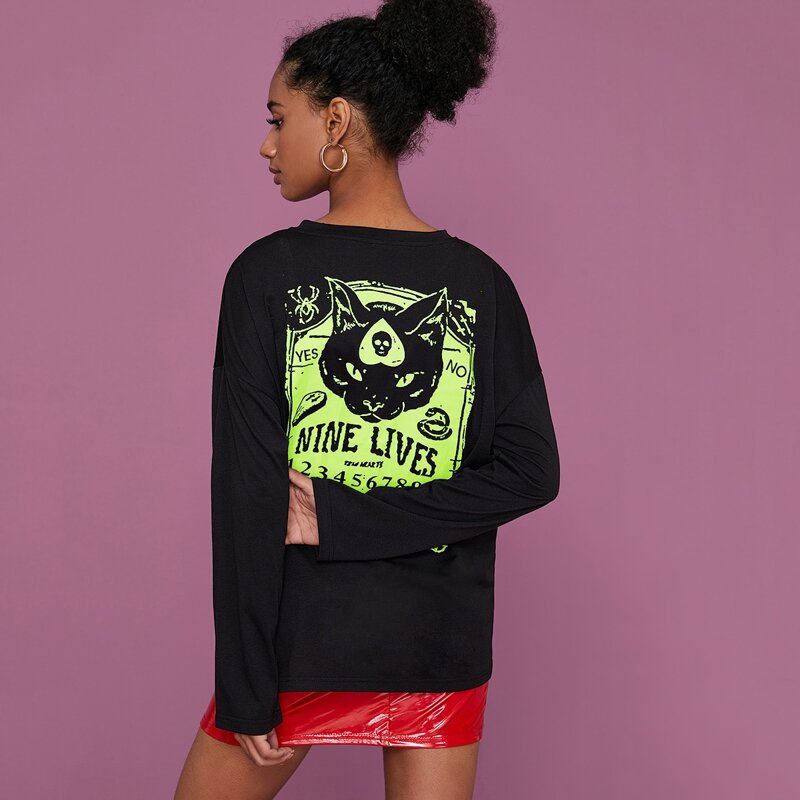 

Letter & Cartoon Graphic Drop Shoulder Tee, Black