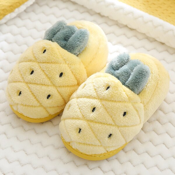 

Toddler Girls Pineapple Design Slippers, Yellow
