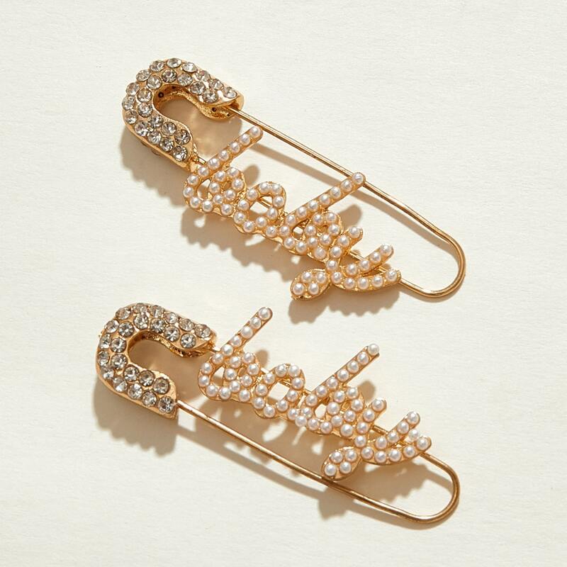 

1pair Rhinestone & Faux Pearl Engraved Paperclip Earrings, Gold white
