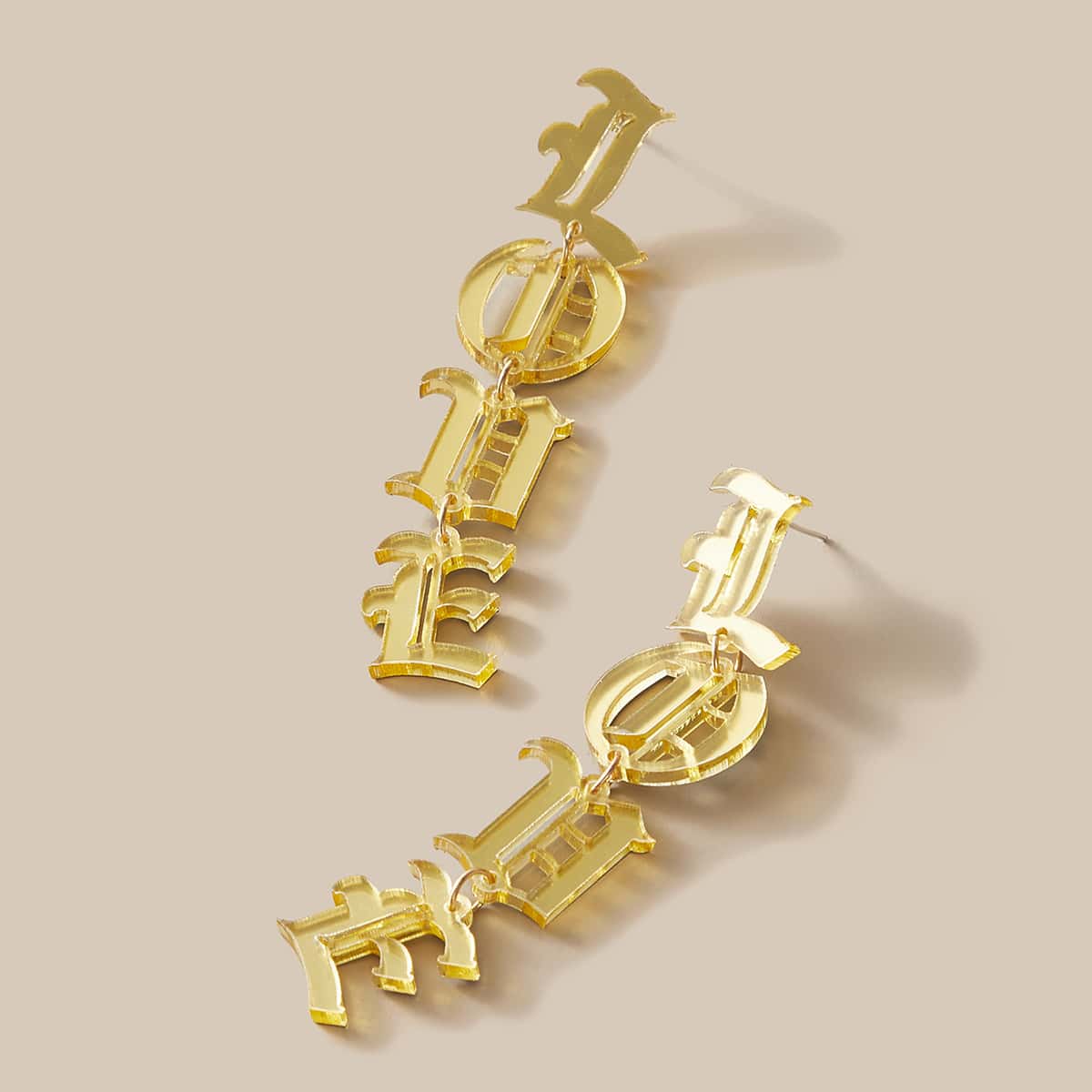 

1pair Letter Drop Earrings, Yellow