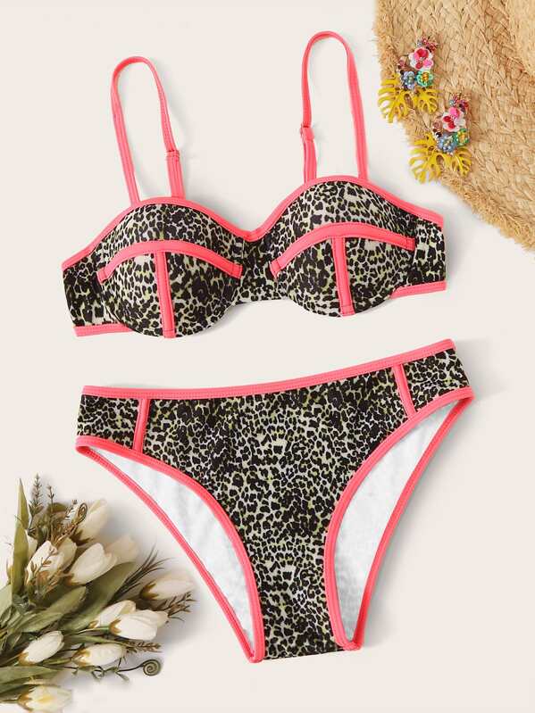 

Leopard Underwire Bandeau Bikini Set With Detachable Strap, Multicolor
