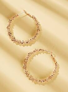 1對紋理圓形耳環