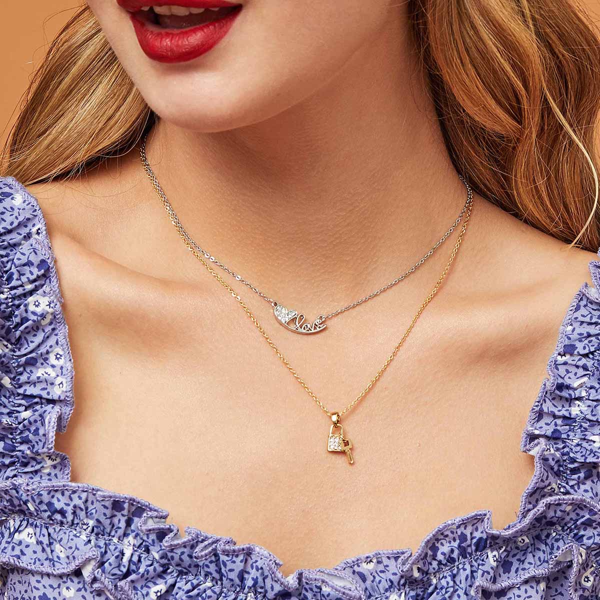 

2pcs Heart & Lock Chain Necklace, Multicolor