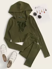 SHEIN 素色蕾絲上羅紋針織連帽t恤和褲子套裝 - 軍綠色 - 查看 1