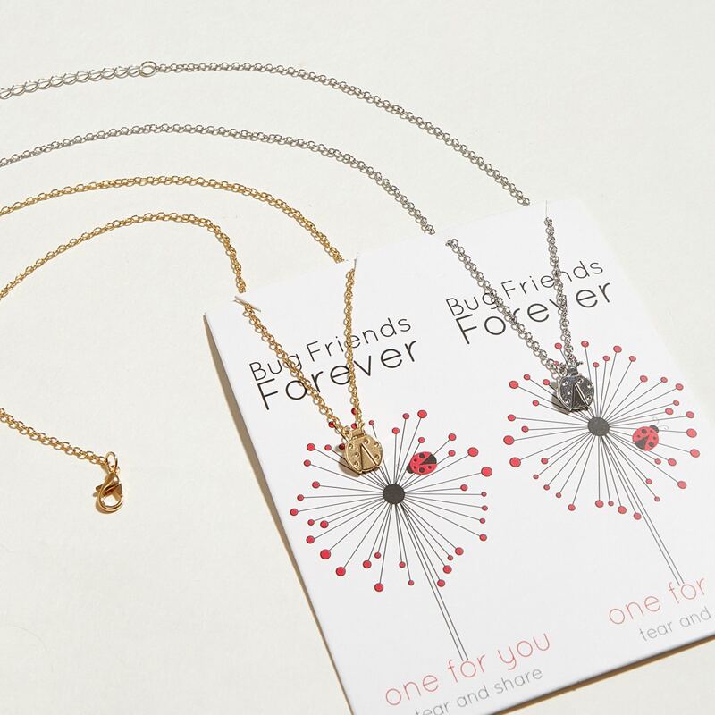 

2pcs Ladybug Charm Chain Necklace, Multicolor