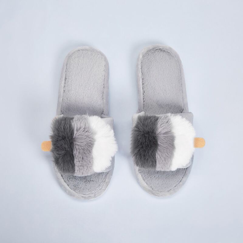

Color Block Fluffy Slippers, Grey