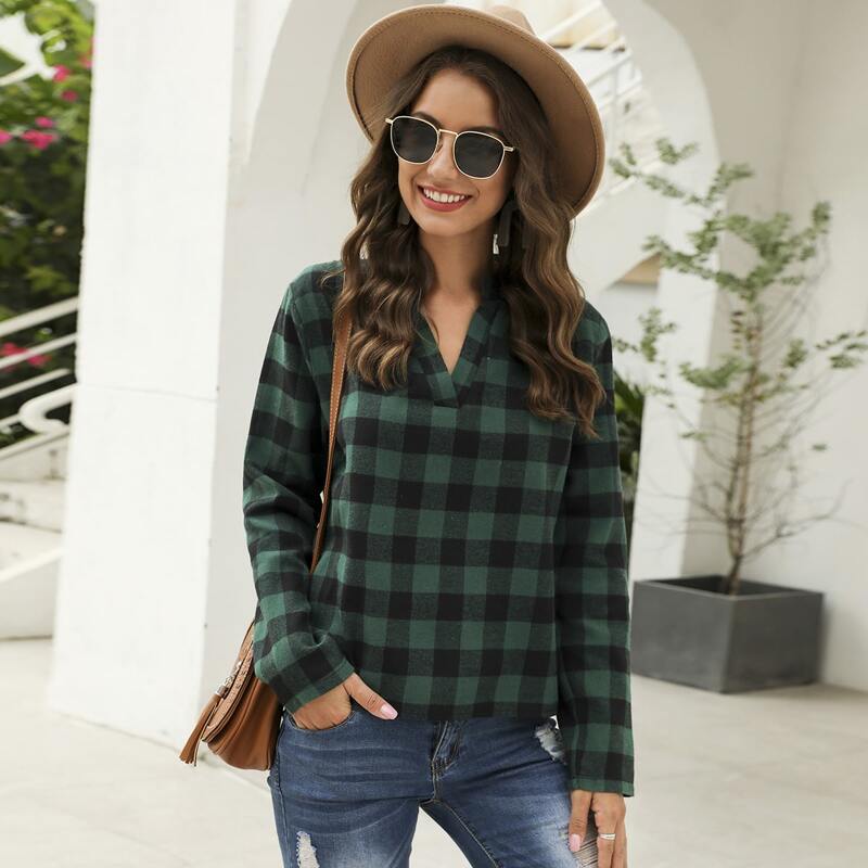 

Notched Gingham High Low Blouse, Dark green