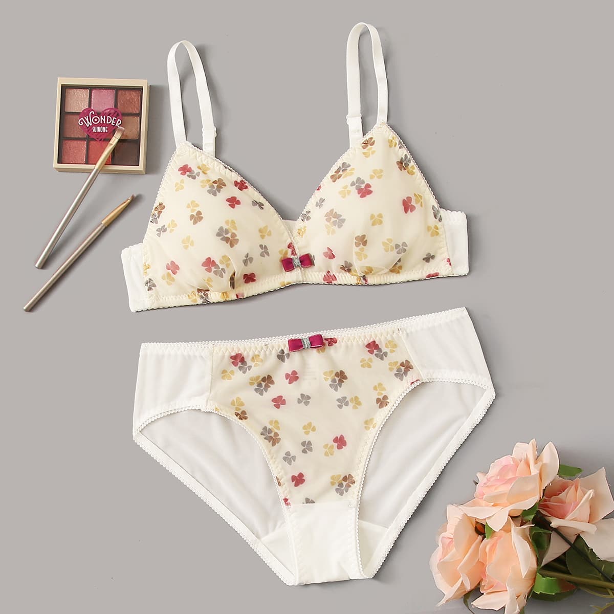 

Floral Pattern Lingerie Set, Multicolor