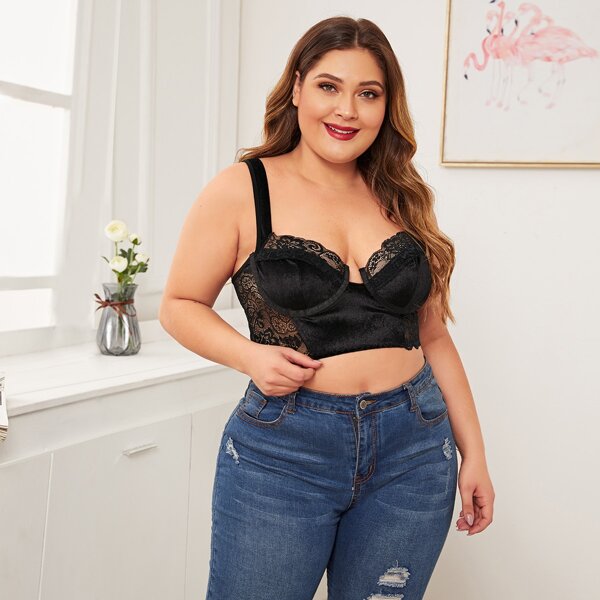 

Plus Contrast Lace Velvet Underwire Bra, Black