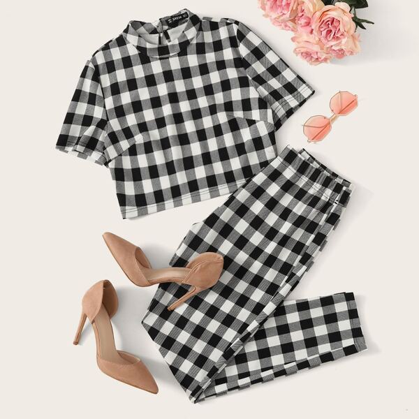 

Mock-Neck Gingham Crop Top & Pants Set, Black and white