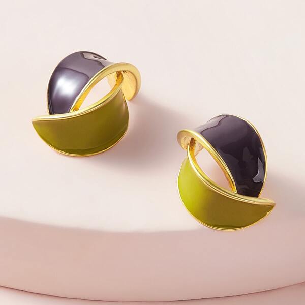 

1pair Two Tone Cuff Hoop Patched Earrings, Multicolor