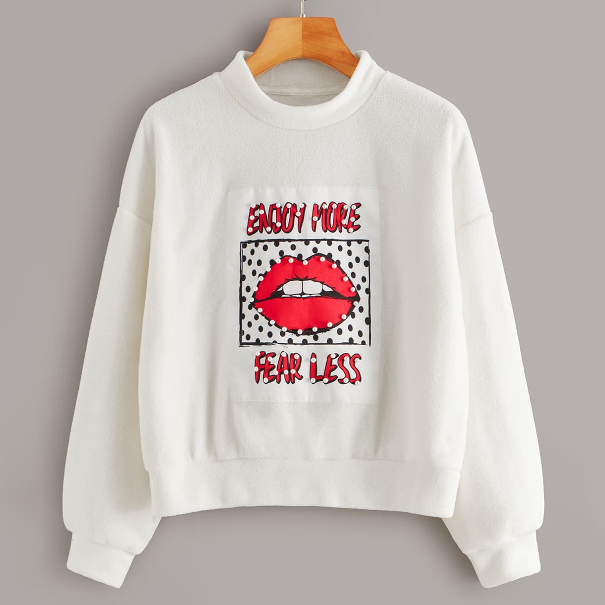 

Lip & Letter Graphic Drop Shoulder Sweatshirt, White