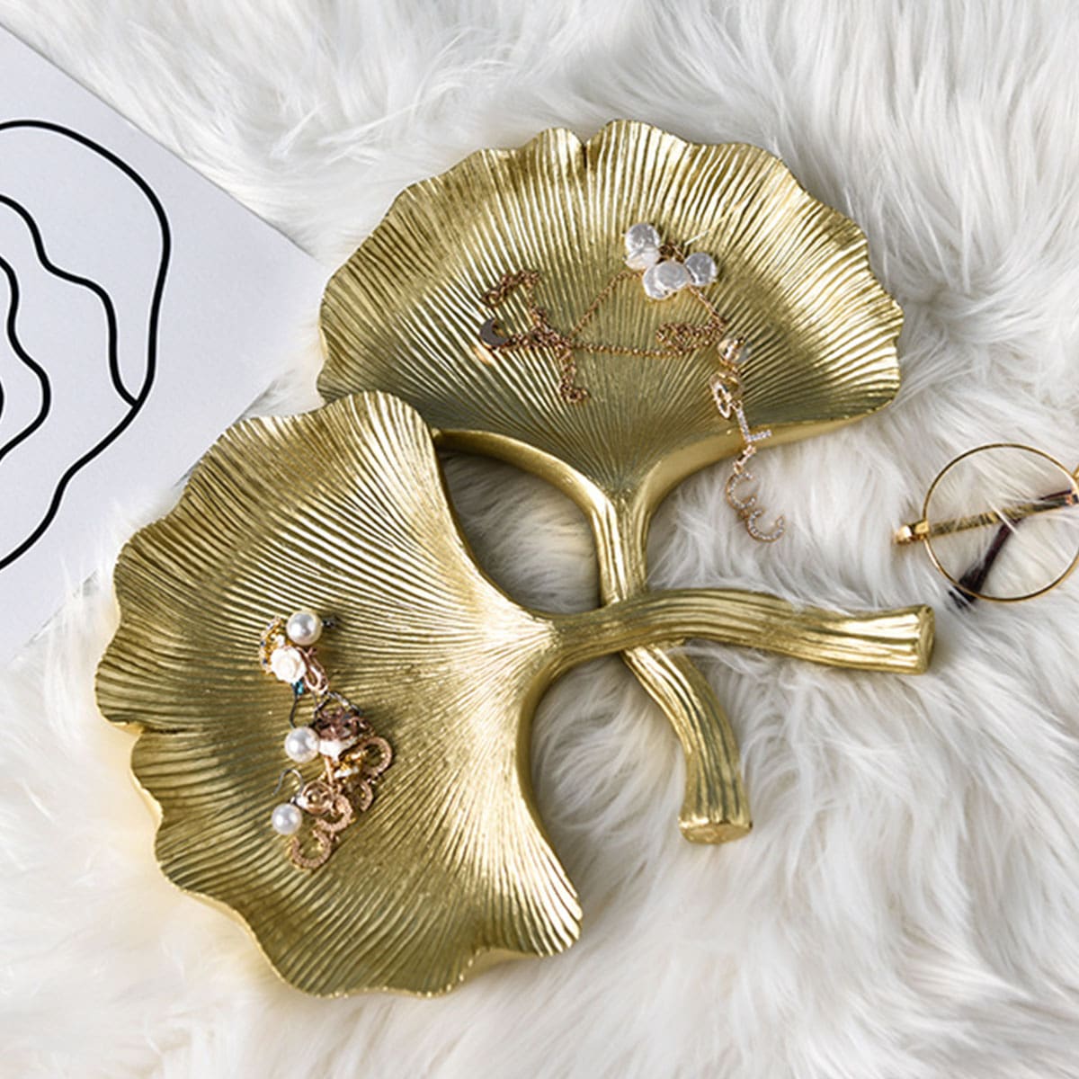 

Ginkgo Biloba Shaped Jewelry Storage Tray, Gold