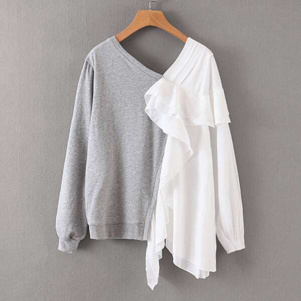 

Two Tone Ruffle Trim Sweatshirt