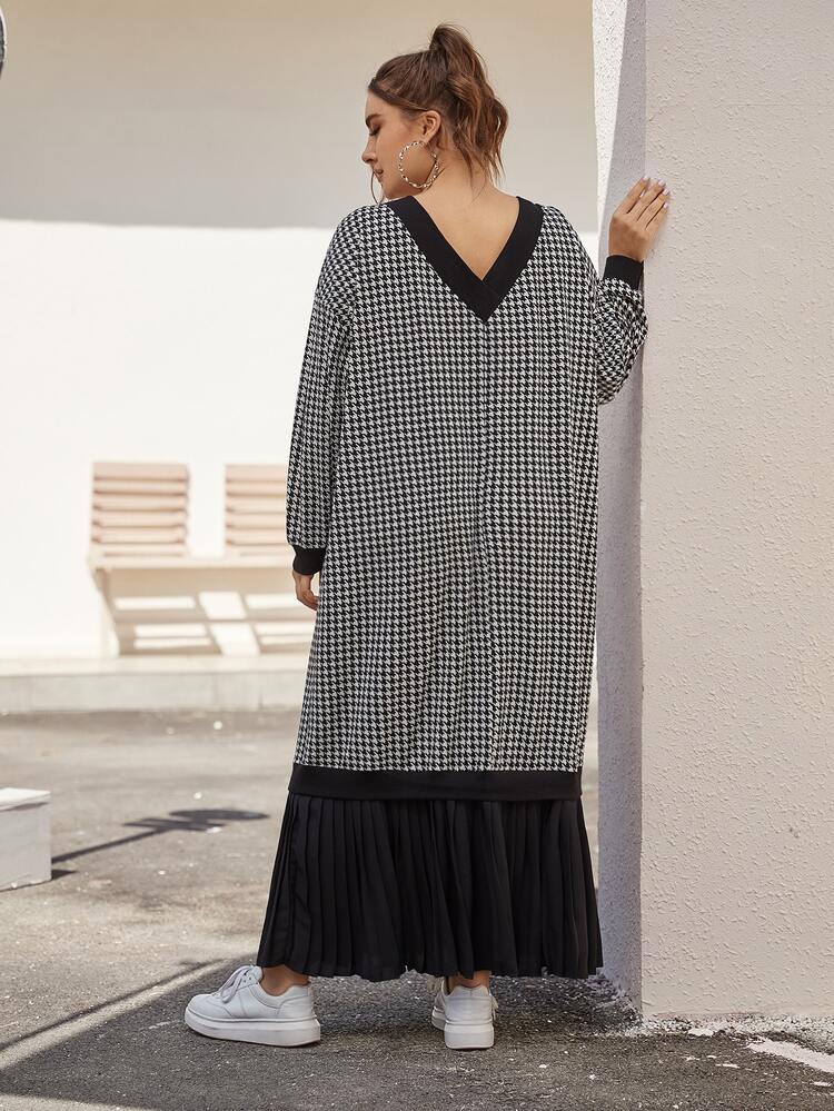 Plus Double V-neck Pleated Hem Houndstooth Dress