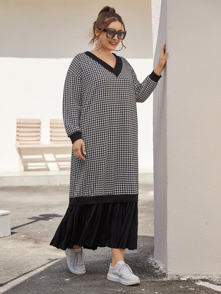 Plus Double V-neck Pleated Hem Houndstooth Dress