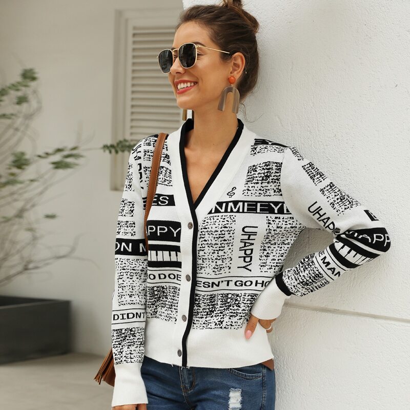 

Letter Graphic Contrast Binding Cardigan, Black and white