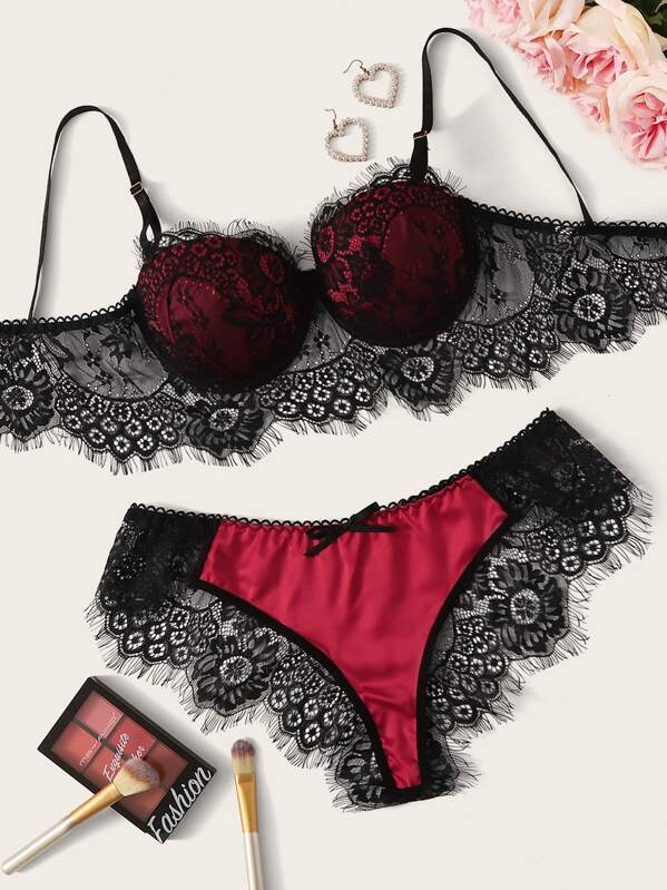 

Floral Lace Underwire Lingerie Set, Multicolor