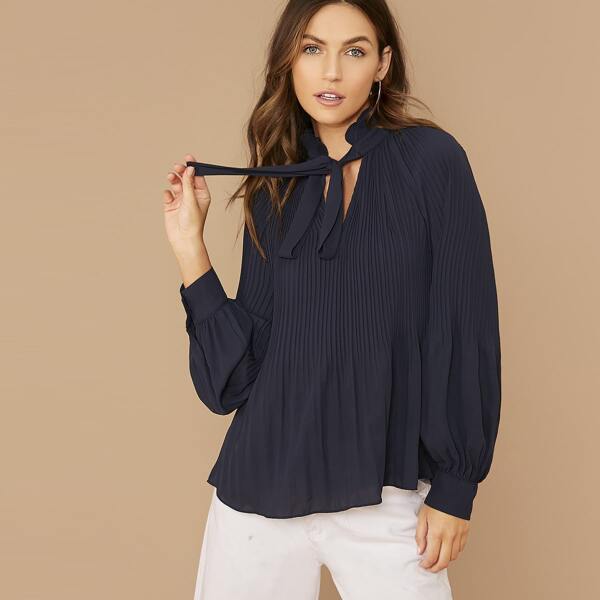 

Tie Neck Lantern Sleeve Pleated Blouse, Navy