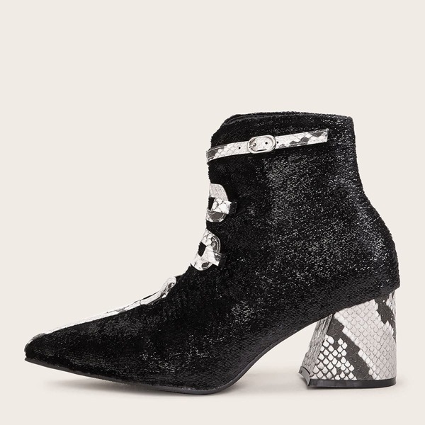 

Buckle Decor Snakeskin Print Chunky Boots, Black