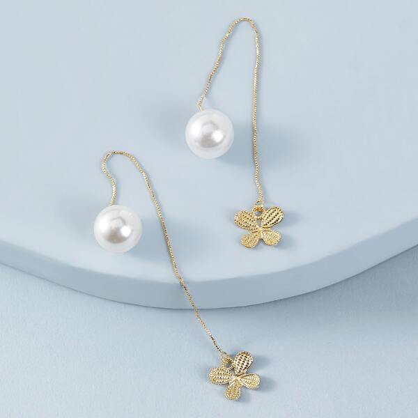 

1pair Faux Pearl & Butterfly Decor Chain Threader Earrings, Gold