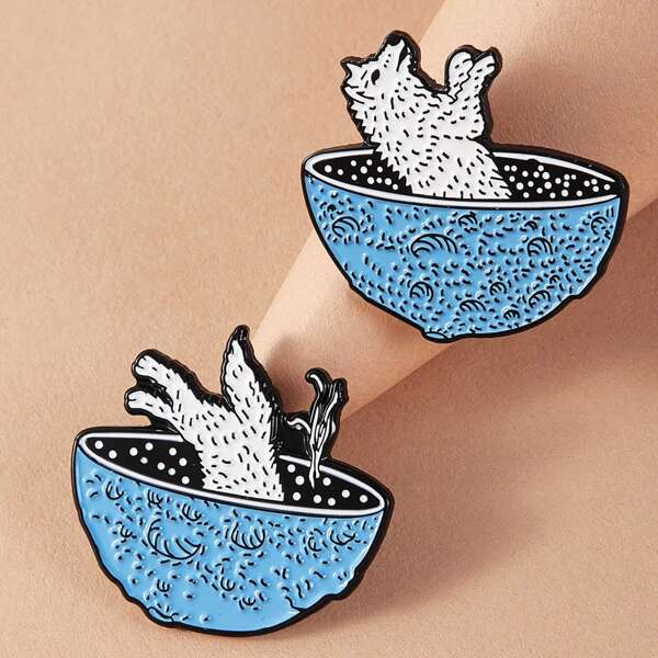 

2pcs Wolf Design Brooch, Multicolor