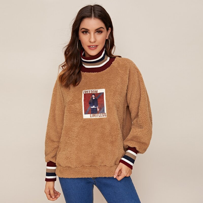 

Figure & Letter Graphic Teddy Sweatshirt, Brown