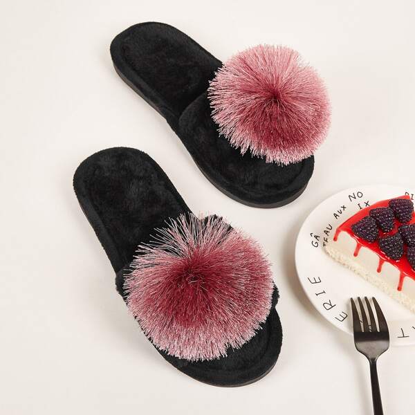 

Pom Pom Decor Fluffy Slippers, Multicolor