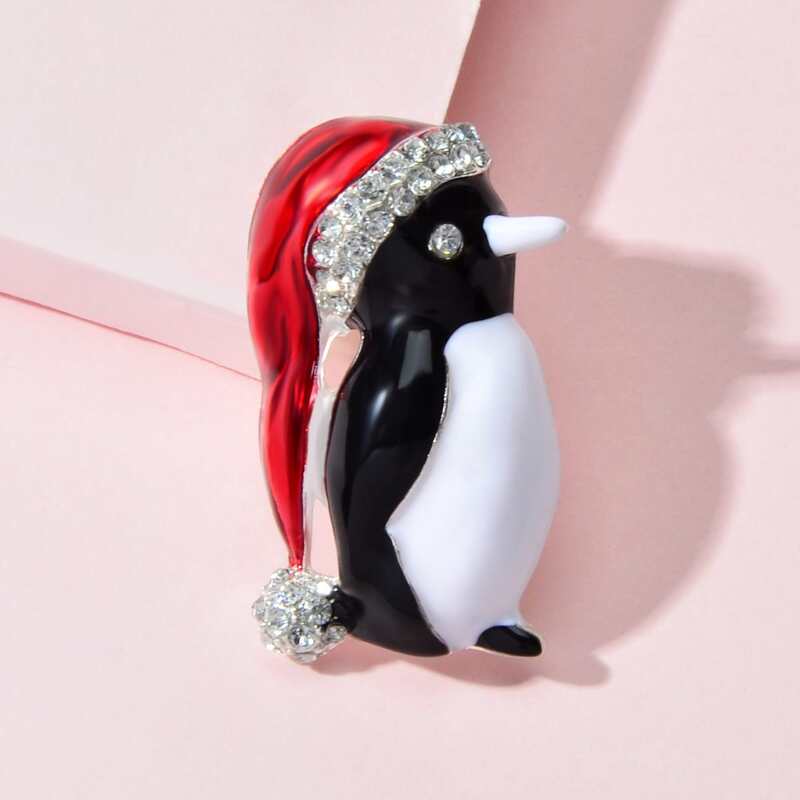 

1pc New Year Rhinestone Engraved Penguin Design Brooch, Multicolor