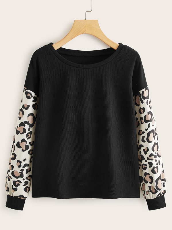 

Contrast Leopard Round Neck Sweatshirt, Black