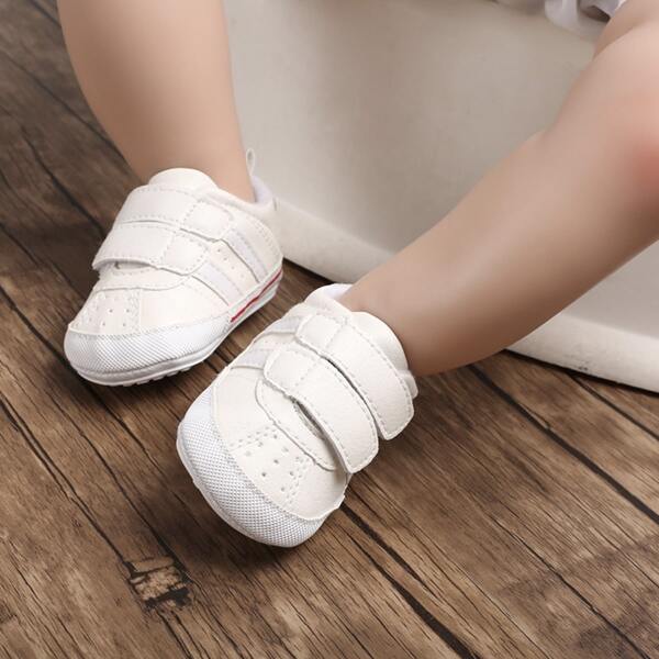 

Baby Boy Double Velcro Strap Sneakers, White