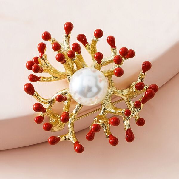 

1pc Faux Pearl Decor Flower Core Design Brooch, Multicolor