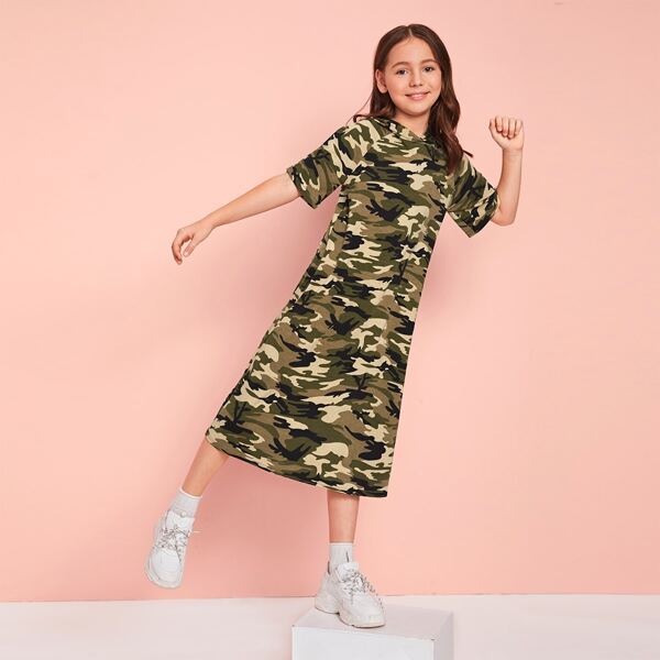 

Girls Raglan Sleeve Camo Hooded Dress, Multicolor