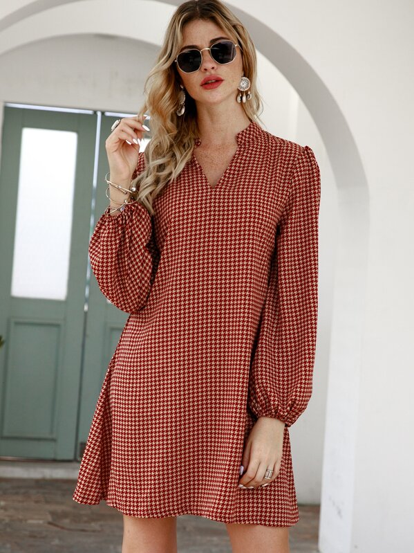 

Notched Houndstooth Bishop Sleeve Dress, Red