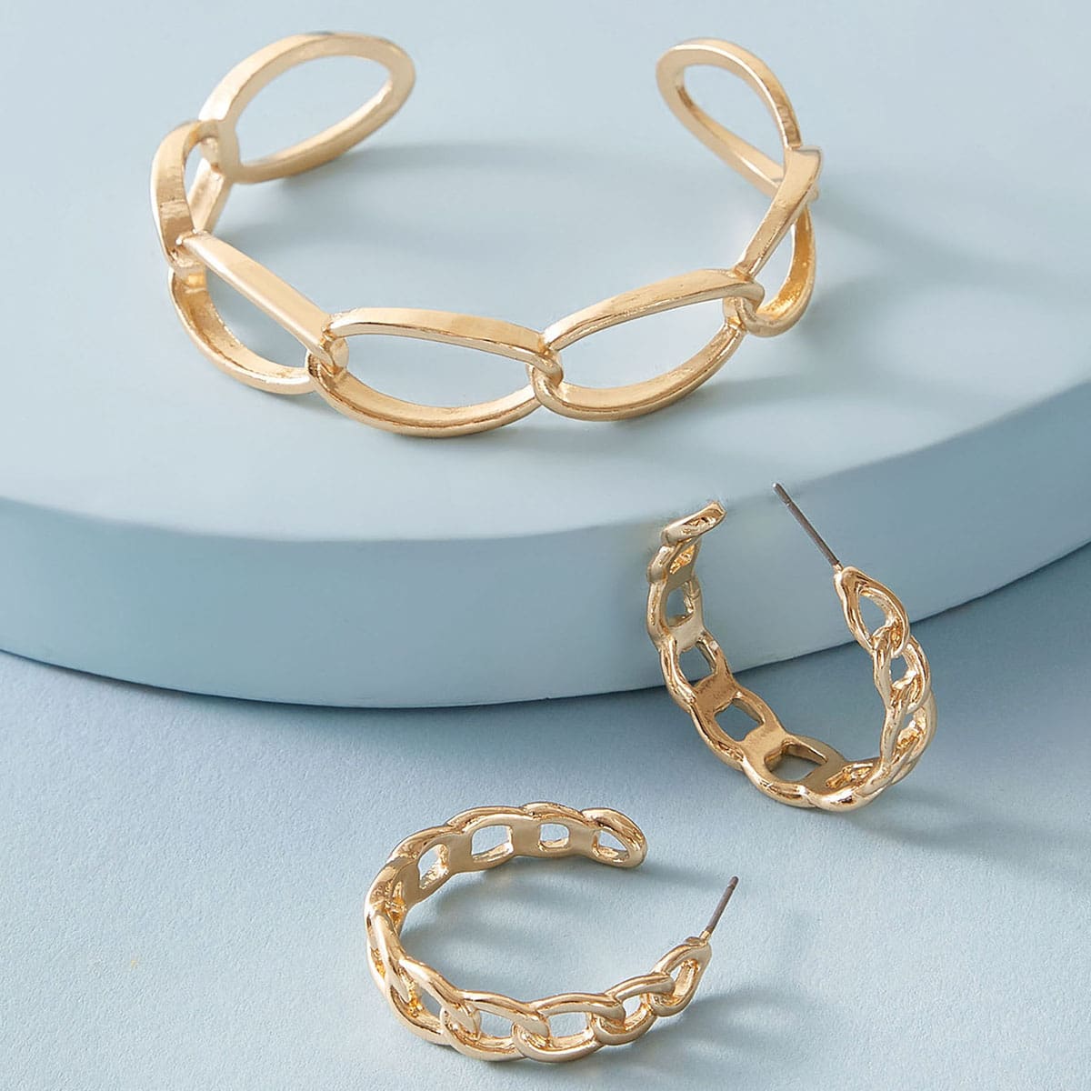 

3pcs Chain Design Earrings & Cuff Bracelet Set